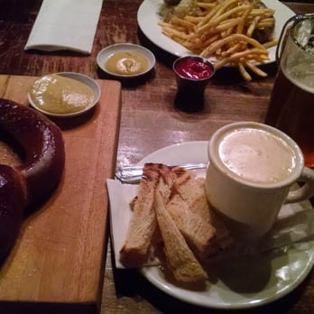 Berliner Pub - Pretzel, beer cheese soup, brats and dunkel! - German Near Me - Renton, Washington Berliner Pub - Pretzel, beer cheese soup, brats and dunkel! - German Near Me - Renton, Washington
