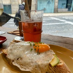 Garden Cafe - A drink called Miss My Flight and the avocado toast with a fried egg