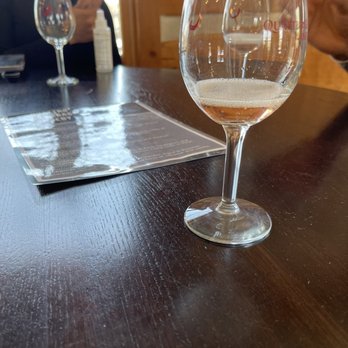 Quattro Goomba's Winery - Wineries Near Me - Aldie, Virginia