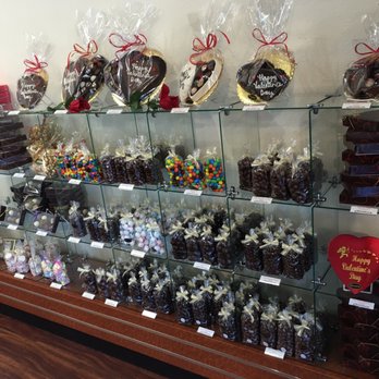 Maitland Chocolate Factory - I can't decide.... - Chocolatiers & Shops Near Me - Maitland, Florida