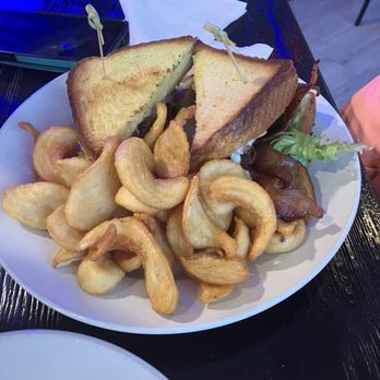 Hammock Grill by JT's - Fried Green Tomato BLT with fries. - Seafood Near Me - Palm Coast, Florida Hammock Grill by JT's - Fried Green Tomato BLT with fries. - Seafood Near Me - Palm Coast, Florida