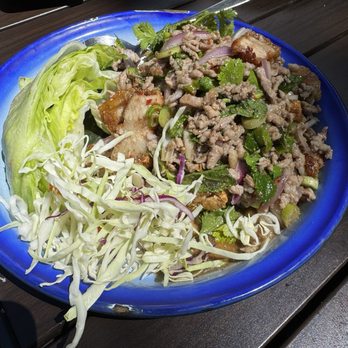 Amarin Thai Cuisine - Thai Near Me - Mountain View, California