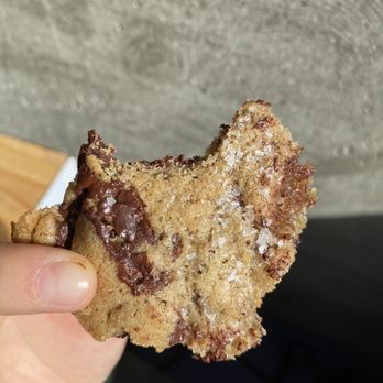 Superba Snacks + Coffee - CHOCOLATE CHUNK COOKIE - Breakfast & Brunch Near Me - Pasadena, California