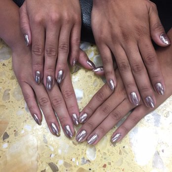Leah's Nail Shop - Best friend goals for matching rose gold chrome nails - Nail Salons Near Me - Carson, California