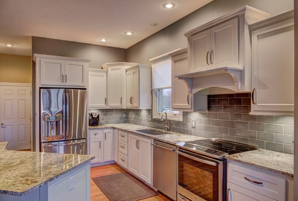 Classic Cabinets & Remodeling