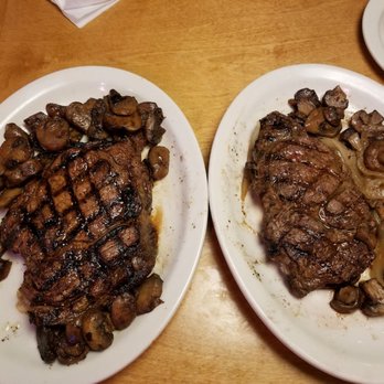 Texas Roadhouse - Rib eye smothered in mushroom and onions - Barbeque Near Me - West Haven, Connecticut