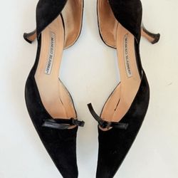 Alex Shoe Repair Shop - Before