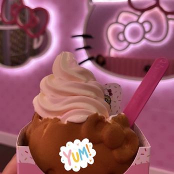 Hello Kitty Cafe - Soft Serve - Themed Cafes Near Me - Las Vegas, Nevada
