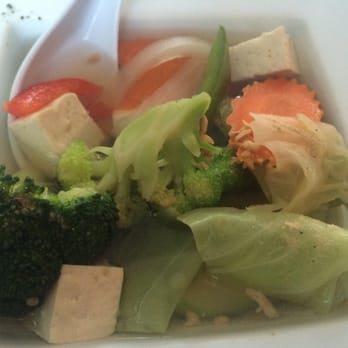 Gindi Thai - Sushi Bars Near Me - Burbank, California