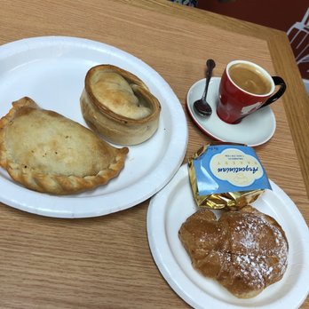 Argentinian Bakery - Empanada - Bakeries Near Me - Winter Springs, Florida