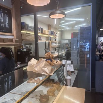 Angus T - open kitchen - Cafes Near Me - Vancouver, British Columbia
