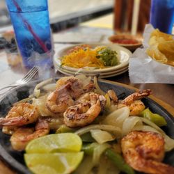 El Pueblito Mexican Cocina - Shrimp Fajitas.. again!