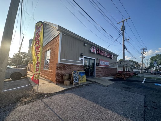 CRACK AND JUICY - Updated May 2024 - 71 Photos & 19 Reviews - 7354