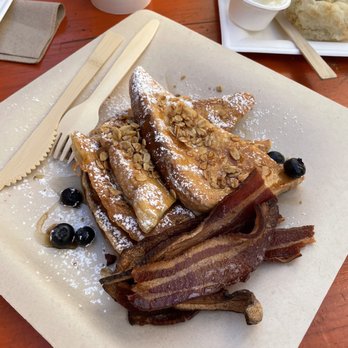 Tucker Garage + Grocery - French toast - Coffee & Tea Near Me - Easton, Pennsylvania Tucker Garage + Grocery - French toast - Coffee & Tea Near Me - Easton, Pennsylvania