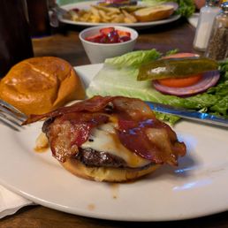bacon bourbon burger bacon bourbon burger