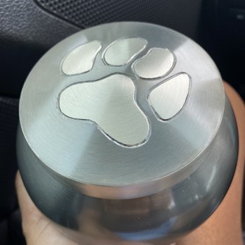 Gentle Pet Crossing - Benji's Urn - Pet Cremation Services Near Me - Lake Worth, Florida