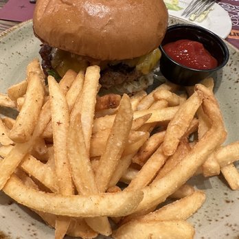 Barnwood - Manteca - Burger - Barbeque Near Me - Manteca, California Barnwood - Manteca - Burger - Barbeque Near Me - Manteca, California
