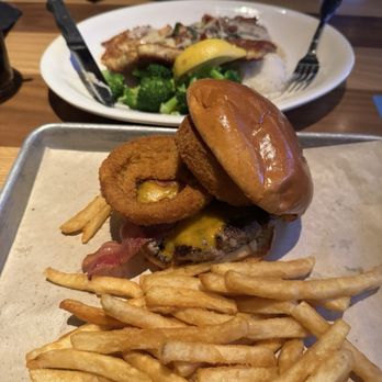 BJ's Restaurant & Brewhouse - New American Near Me - San Antonio, Texas BJ's Restaurant & Brewhouse - New American Near Me - San Antonio, Texas