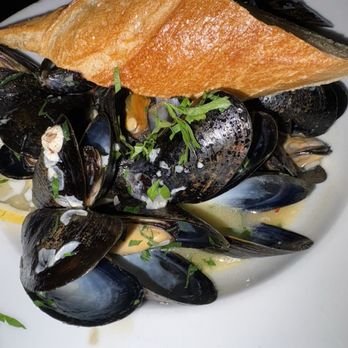 Amber Steakhouse - Mussels - Steakhouses Near Me - Brooklyn, New York