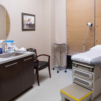 Riva Dermatology - Treatment room - Dermatologists Near Me - Cornelius, North Carolina Riva Dermatology - Treatment room - Dermatologists Near Me - Cornelius, North Carolina