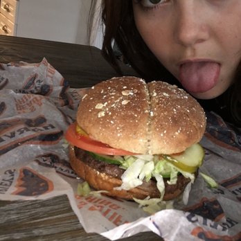 Harvey's - Veggie burger - Burgers Near Me - Markham, Ontario