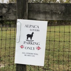 Cedar lane alpacas - Parking sign
