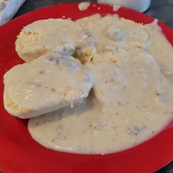 MJ's Cafe - Biscuits and gravy