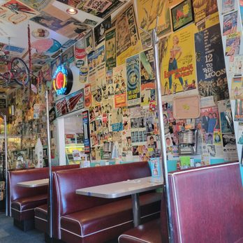 Cafe 50's - Diners Near Me - Los Angeles, California