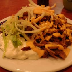 Anna - Gyrosteller , groß , mit Reis , Zaziki und Krautsalat