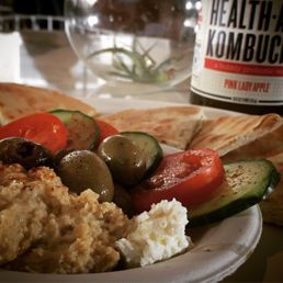 Hummus Plate