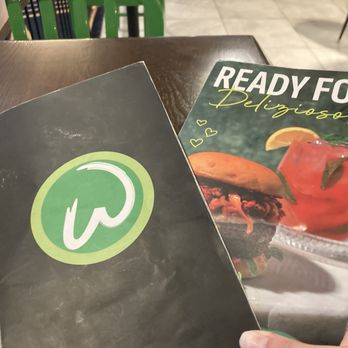 Wahlburgers - Menus (regular menu and specials) - American Near Me - Mashantucket, Connecticut