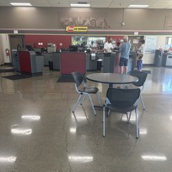 Les Schwab Tire Center - People who arrive without an appointment are served more quickly