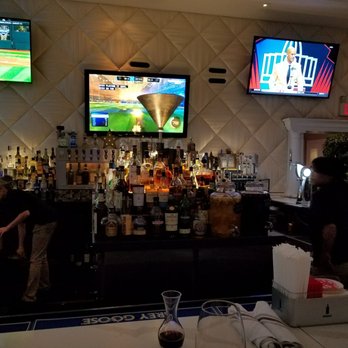 Stella Trattoria & Bar - Gorgeous spacious bar. - Italian Near Me - Blue Point, New York Stella Trattoria & Bar - Gorgeous spacious bar. - Italian Near Me - Blue Point, New York