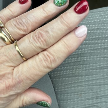 Utopia Nails & Spa - Don't you love my Christmas nails? - Nail Salons Near Me - Kenosha, Wisconsin