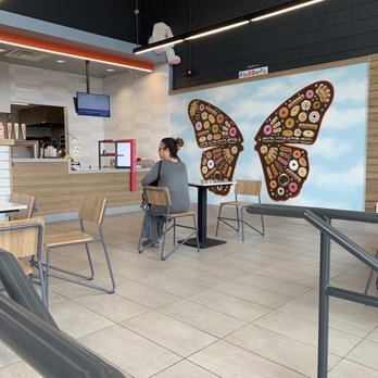 Dunkin' - Coffee & Tea Near Me - Woodland Hills, California