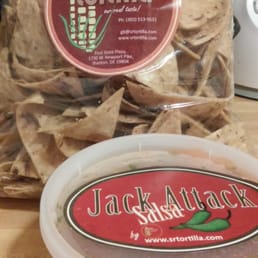 Chips and salsa, yum!