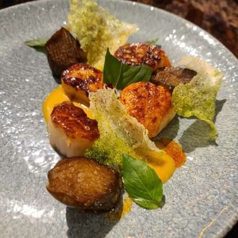 XO Restaurant - Scallops - Asian Fusion Near Me - Honolulu, Hawaii