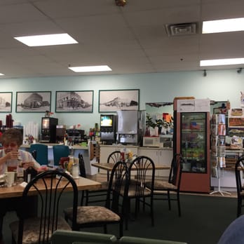 Plaza Inn Restaurant - View from our booth. - Restaurants Near Me - Ontario, Oregon