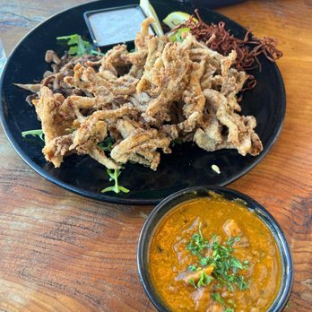 Julia's Vegetarian Restaurant - Fried Mushrooms - Vegetarian Near Me - Pacific Grove, California