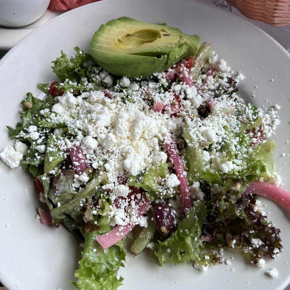 Sammy T's - Avocado Salad - American Near Me - Fredericksburg, Virginia Sammy T's - Avocado Salad - American Near Me - Fredericksburg, Virginia