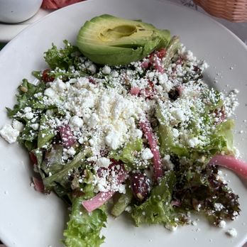 Sammy T's - Avocado Salad - American Near Me - Fredericksburg, Virginia