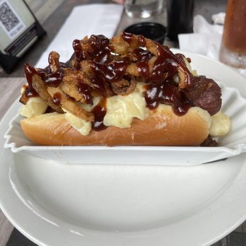 Gigglewaters - Mac Dog - American Near Me - Safety Harbor, Florida