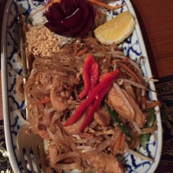 Thai Rack At The Glasshouse - Pad Thai