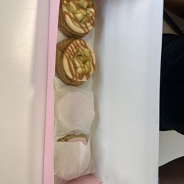 Caramel Apple Cookies and Two Pink Sugar Caramel Apple Cookies and Two Pink Sugar