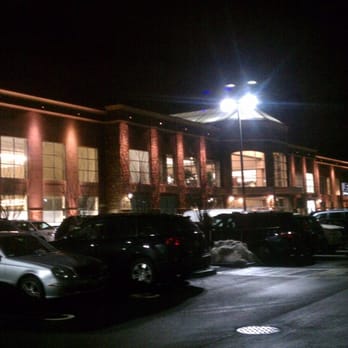 Life Time - Building at night - Gyms Near Me - Syosset, New York Life Time - Building at night - Gyms Near Me - Syosset, New York