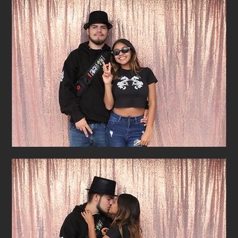 Funshot - Photo Booth Rentals Near Me - Los Angeles, California