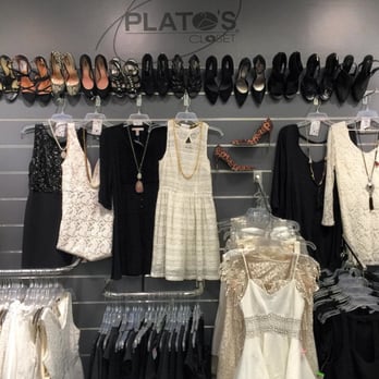 Plato's Closet - Accessories Near Me - Exton, Pennsylvania Plato's Closet - Accessories Near Me - Exton, Pennsylvania