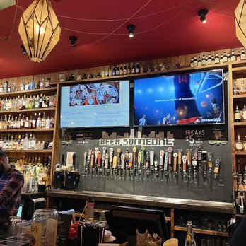 Cottonwood - Bar inside - New American Near Me - Houston, Texas Cottonwood - Bar inside - New American Near Me - Houston, Texas