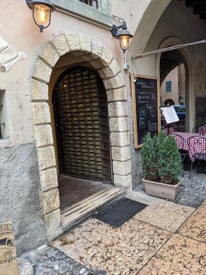 Osteria Sottoriva by null