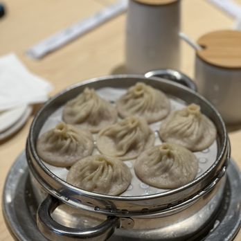 Shanghai Taste - Traditional Shanghai steamed pork dumplings - Shanghainese Near Me - Plano, Texas